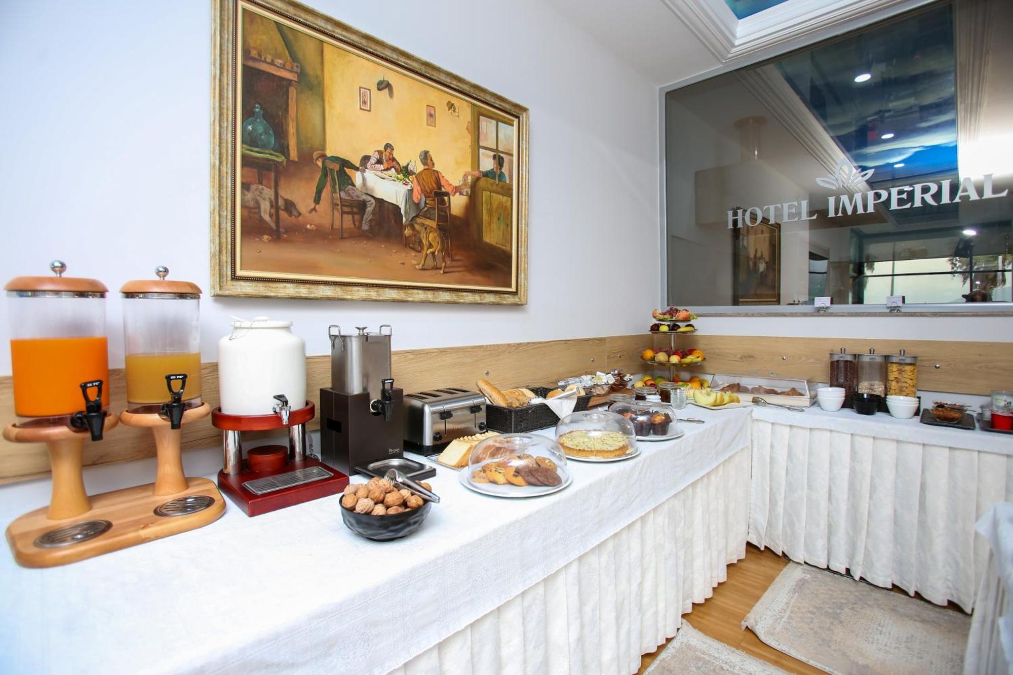 Hotel IMPERIAL Kanine Buitenkant foto